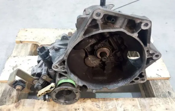 Volkswagen Polo III 6N 6N2 6NF Manual 5 speed gearbox DED