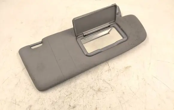 Audi A4 S4 B5 8D Sun visor 857552