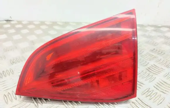 Audi A4 S4 B8 8K Tailgate rear/tail lights