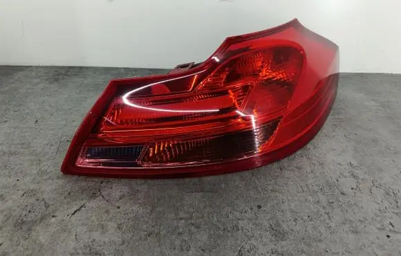 Opel Insignia A Rear/tail lights 