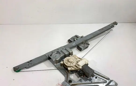Volkswagen Crafter Front door window regulator with motor 0068205542