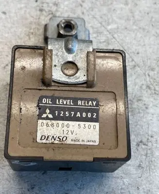 Mitsubishi Grandis Other relay 1257a002 0680005300