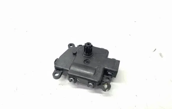 Ford Fusion II Air flap motor/actuator DG9H19E616CA