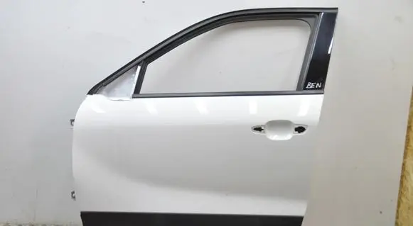 Opel Mokka B Front door 