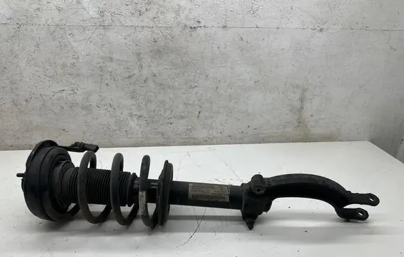 Porsche Macan (95B) Front shock absorber with coil spring 95B413031G 482400010416