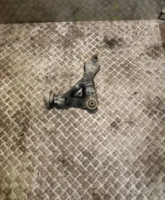 Mercedes-Benz Vito Viano W639 Front lower control arm/wishbone 6393301307 A6393301307