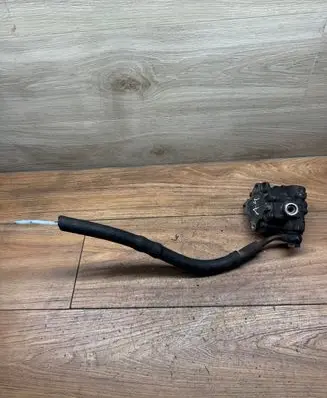 Volkswagen Golf VI Power steering pump 91128