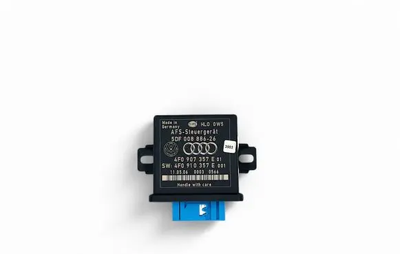 Audi A6 S6 C6 4F Light module LCM 5DF00888626 4F0910357E 4F0907357E