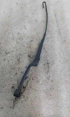 Audi A6 S6 C4 4A Front wiper blade arm 4A1955407C