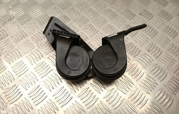 Peugeot 3008 III Horn signal E4000099