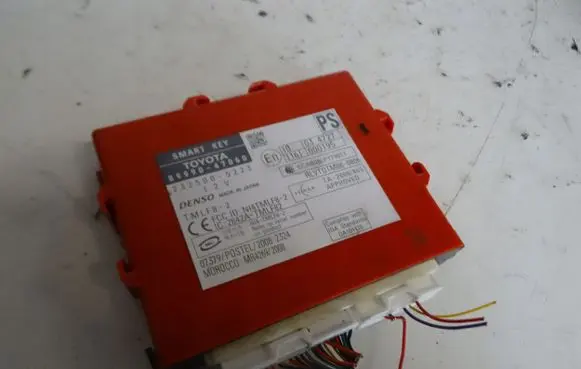 Toyota Prius (XW30) Other control units/modules 8999047060