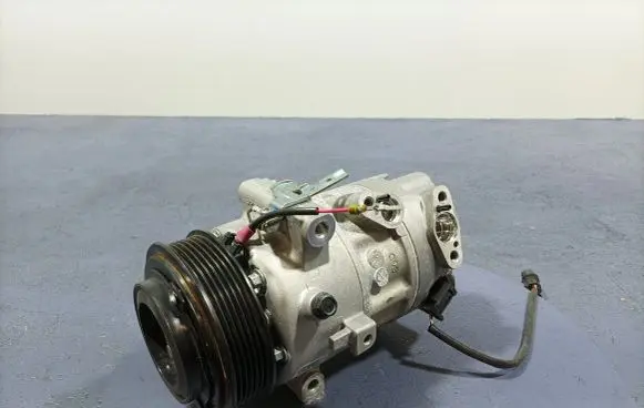 Hyundai i20 (PB PBT) Air conditioning (A/C) compressor (pump) 97701Q0300