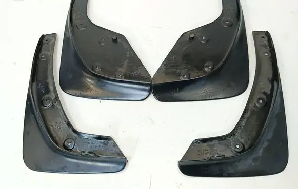 Lexus LS 400 Front mudguard 76621 50030