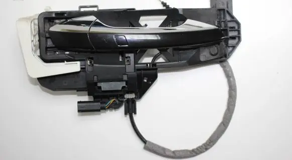 Mercedes-Benz S W221 Front door exterior handle A2217601070 A2217600634