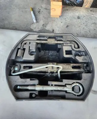 Citroen C3 Tool set 9655342680