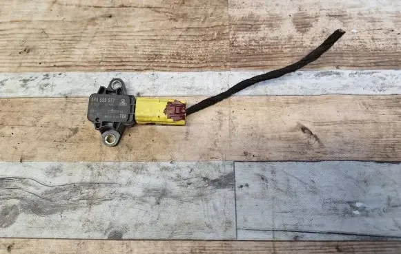 Audi A4 S4 B7 8E 8H Airbag deployment crash/impact sensor 8P0955557 301004 010297
