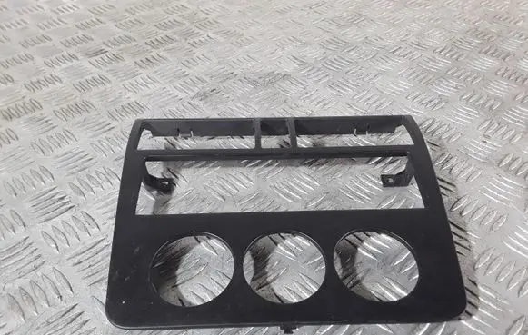 Audi A3 S3 8L Dashboard center trim panel 8D1863263