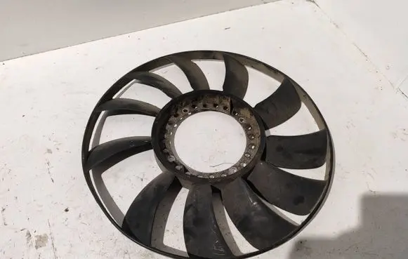 Audi A4 S4 B6 8E 8H Fan impeller 058121301B