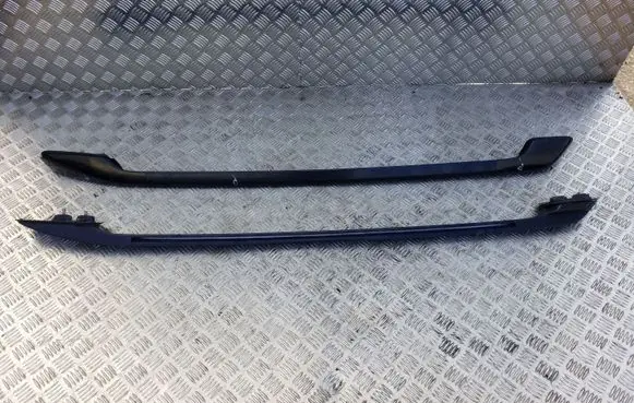 Toyota RAV 4 (XA20) Roof bar rail