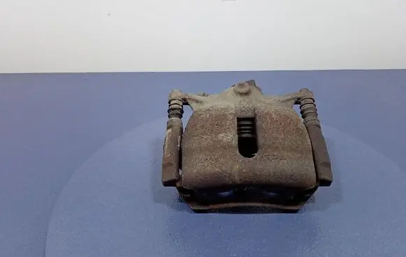 Volkswagen PASSAT CC Front brake caliper 5Q6BN