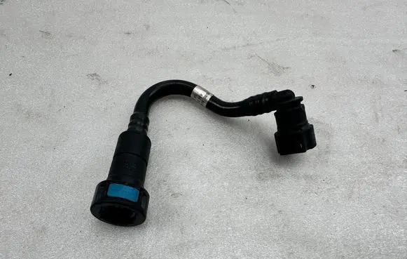 Mercedes-Benz S W222 Breather hose/pipe A2224711215