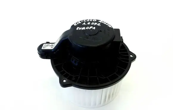 KIA Ceed Heater fan/blower EB1D1NXJAA D8038