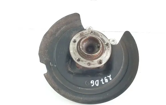 Peugeot 5008 II Rear wheel hub spindle/knuckle 9820098380