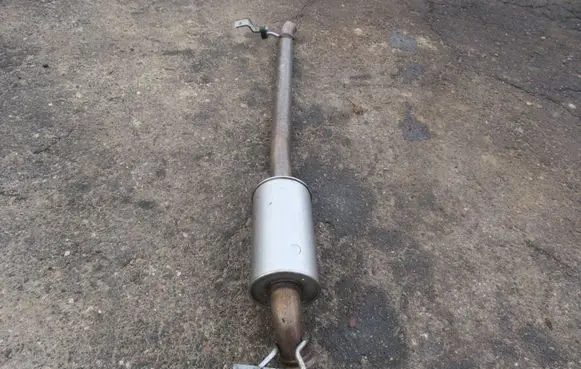 Mercedes-Benz B W246 W242 Middle muffler/silencer A2464910400-MERC2 A2464910400
