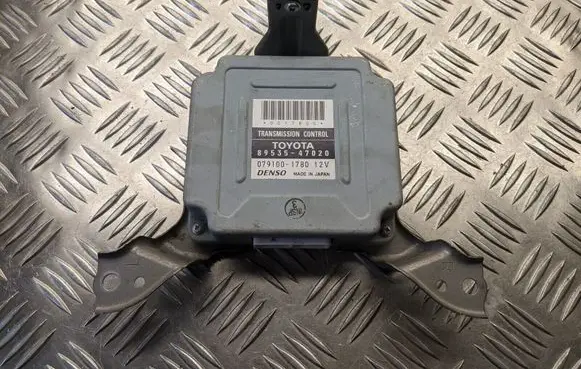 Toyota Prius (XW20) Gearbox control unit/module 0791001780 8953547020