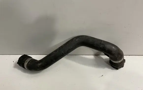 BMW 5 E39 Engine coolant pipe/hose 1705224
