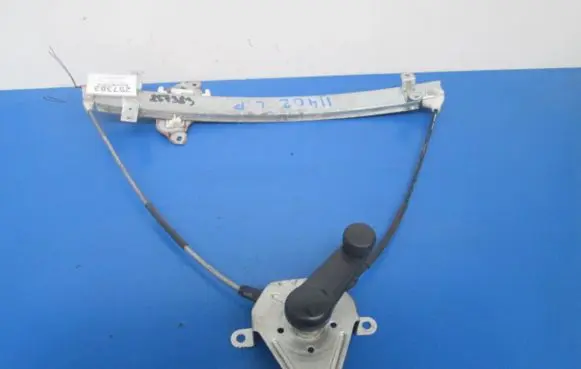 Nissan Almera Front door window regulator with motor