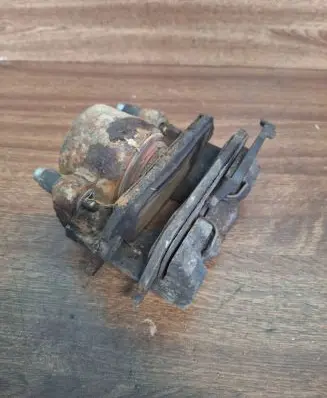 Mercedes-Benz ML W163 Front brake caliper