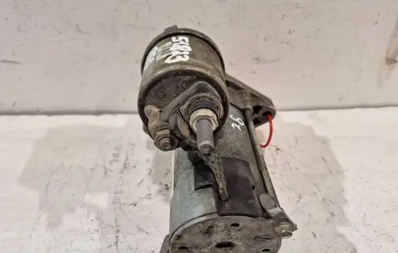 Fiat Panda II Starter motor D6G32