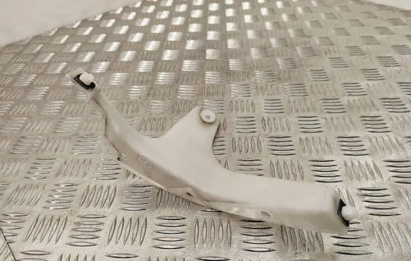 Peugeot 4008 Rear bumper mounting bracket 6410C308