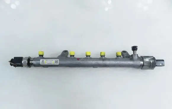 Seat Ibiza IV (6J,6P) Fuel main line pipe 03L130755E 03L130764A 03L906051