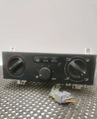 Peugeot 406 Climate control unit 658634F 69360001 393XAR