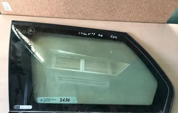 Citroen C4 Grand Picasso Rear side window AS2 exclusive