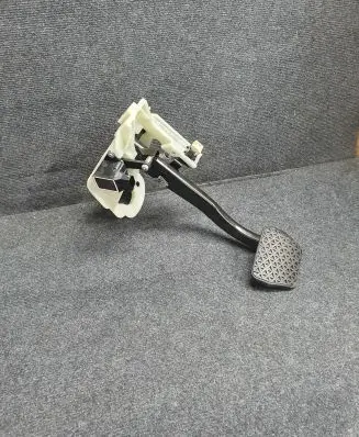 BMW 3 F30 F35 F31 Brake pedal 6878290 6853009 25916010