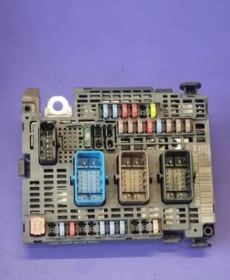 Peugeot 508 Fuse box set 55056146 9674921980 BSMZ0300