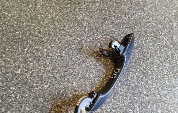 Dodge Durango Rear door exterior handle