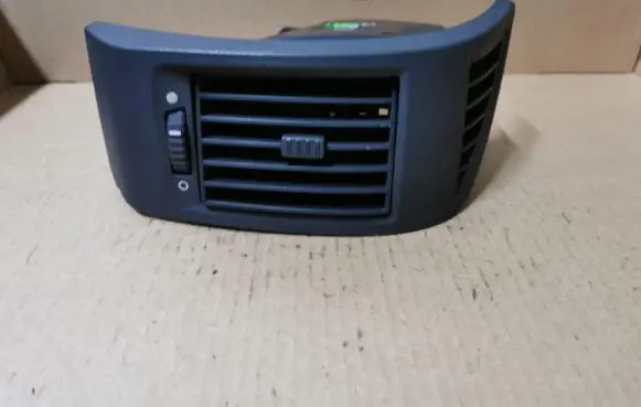 Fiat Ducato Dashboard side air vent grill/cover trim