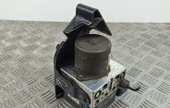 Jeep Grand Cherokee ABS Pump P68149708AA