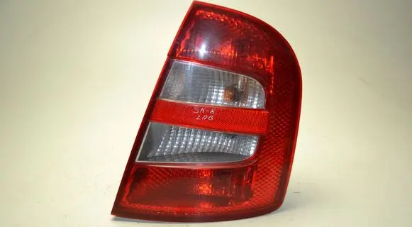 Skoda Fabia Mk1 (6Y) Rear/tail lights 6Y6945096B 6Y6945112B