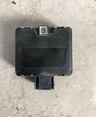 Volkswagen Caddy Distronic sensor radar 2K5907561C