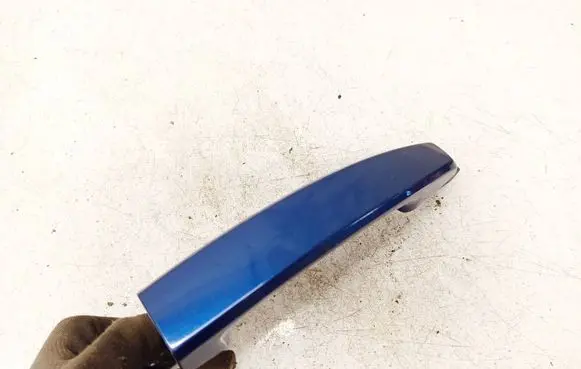 Opel Astra H Front door exterior handle