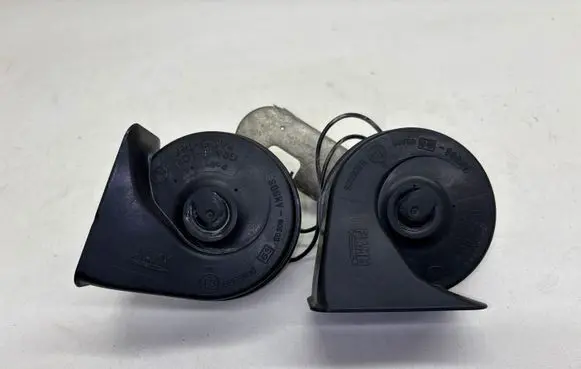 Volvo XC90 Horn signal 30744052