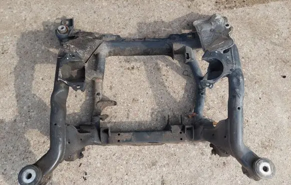 Mercedes-Benz ML W164 Front subframe