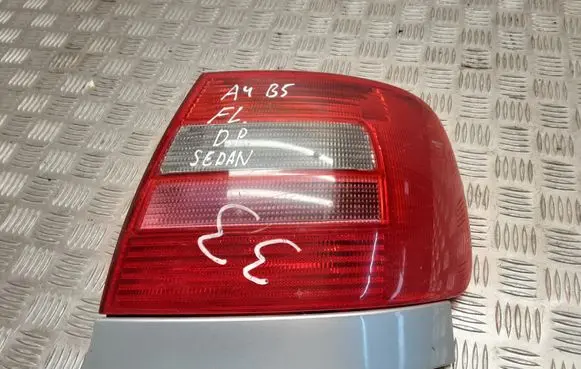 Audi A4 S4 B5 8D Rear/tail lights