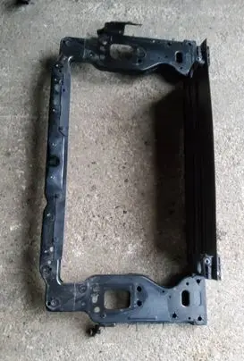 Chrysler 200 Radiator support slam panel F600AAD55609 4W352