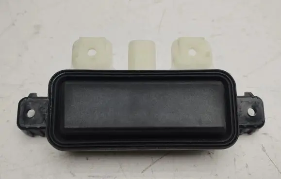 BMW i3 Tailgate opening switch 